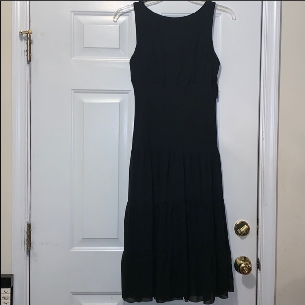 Connected Apparel Black Midi Dress Sz 10 Sleeveless VNeck Tiered Chiffon Classic - Picture 4 of 6